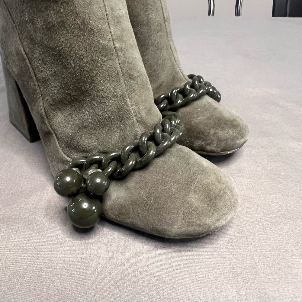 Women's Knee-High Suede Block Heel Boots in Dark Olive - Picture 4 of 15